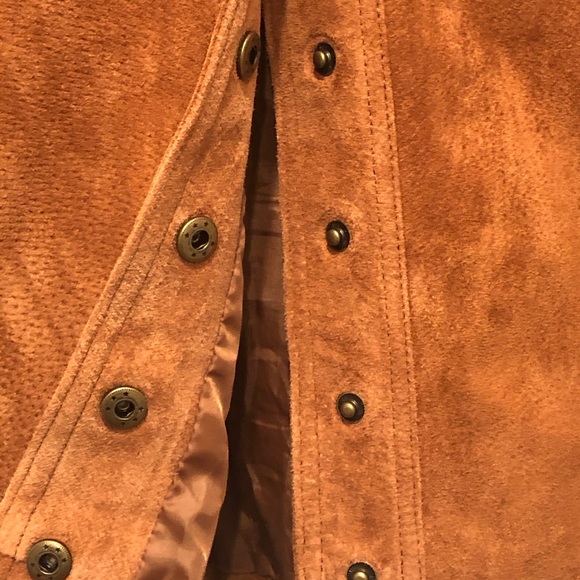 Anthropologie 100% LEATHER Vintage Button Skirt 8 - Picture 4 of 9